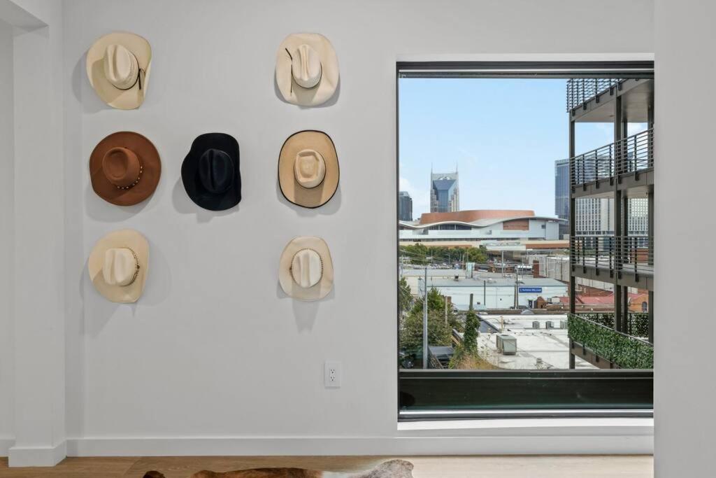 Skyline View, Pool, Gym, Balcony'S, Walk To Bway! Apartment แนชวิลล์ ภายนอก รูปภาพ
